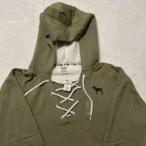 PINK SWEATER HOODIE HUNTER GREEN BRAND NEW